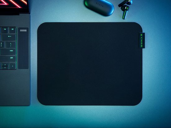 Bàn di chuột Razer Sphex V3 - Large (RZ02-03820200-R3M1)
