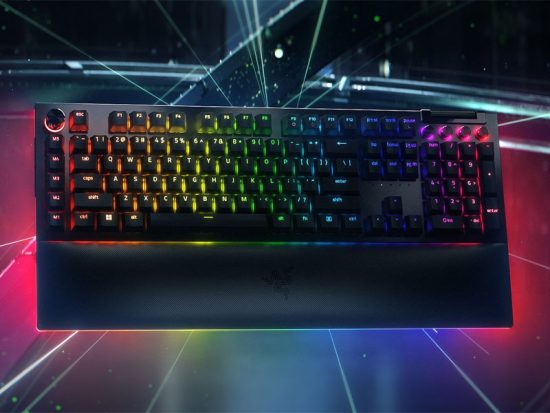 Bàn phím Razer BlackWidow V4 Pro Yellow Switch (RZ03-04681800-R3M1)